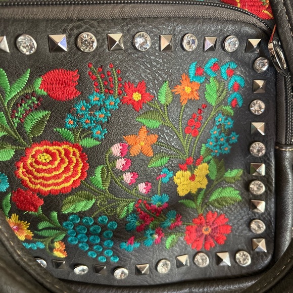 Montana West purse - Picture 2 of 4